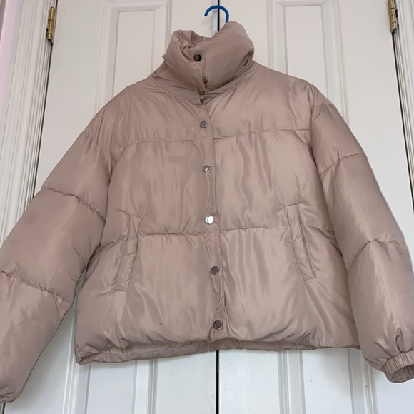 Cream Buttoned Down Puffer - Picture 2 of 4